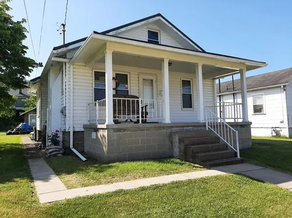112 S . 2nd Ave, Paden City, WV 26159