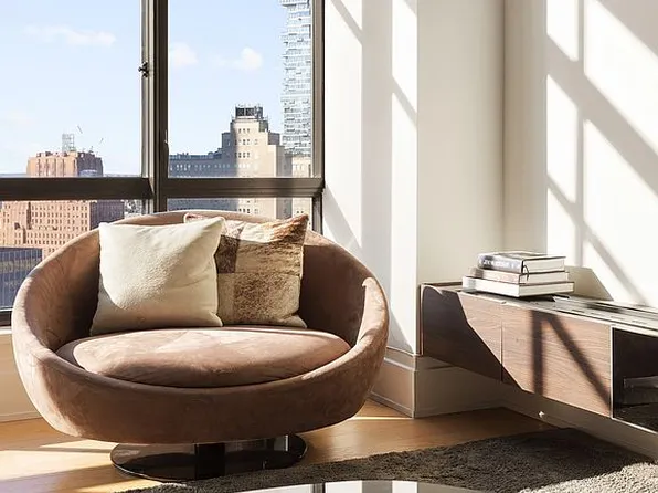 25 Park Row #25C, New York, NY 10038