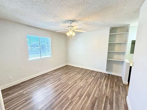 5th image of 846 N Revere Unit 202