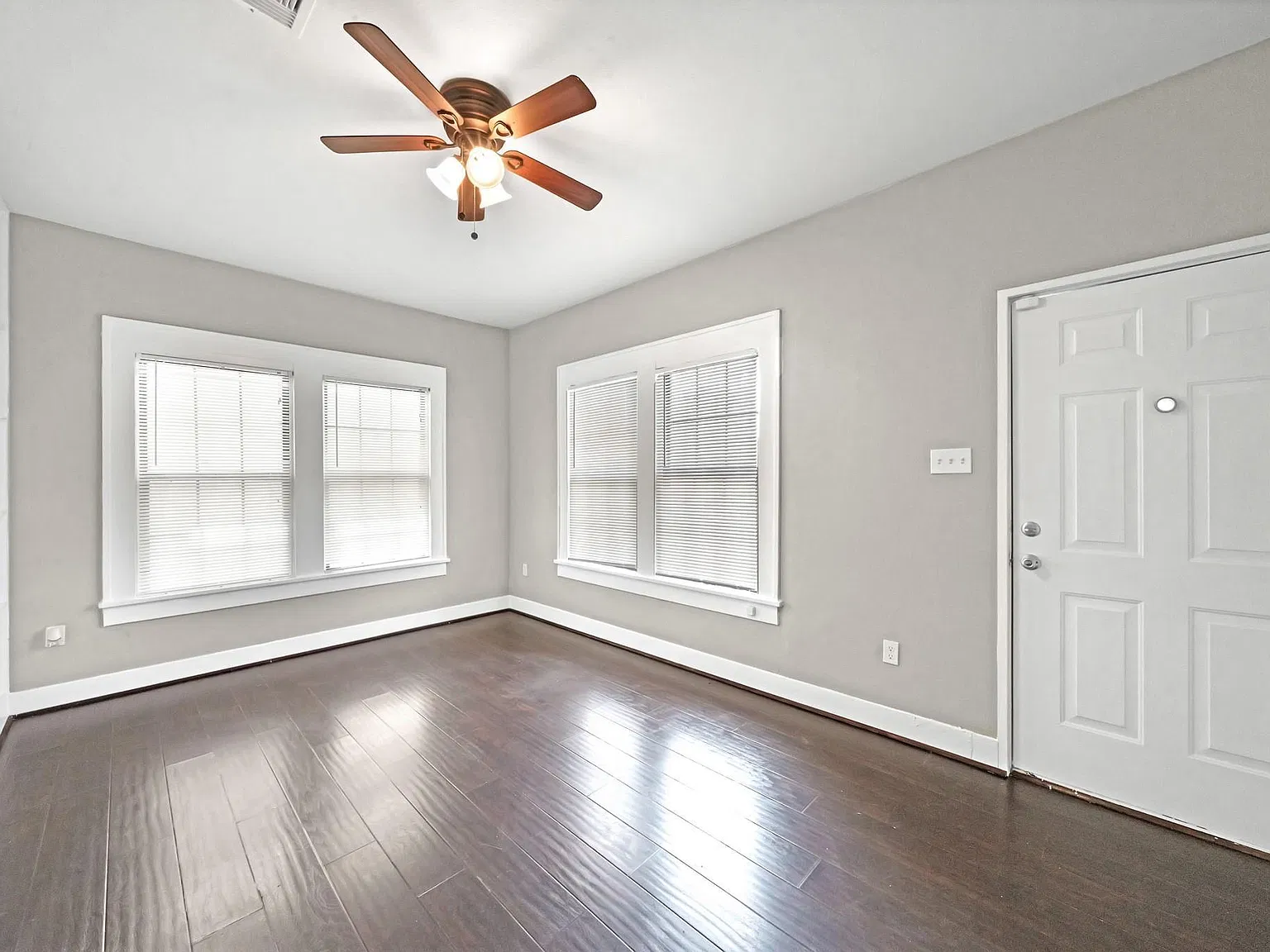1 bed, 1.0 bath, 750 sqft, $1,125 — Photo 4