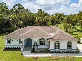 2040 16th Ave SW, Naples, FL 34117