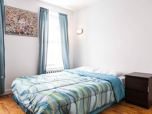 4th image of 523 E 5th St APT 3