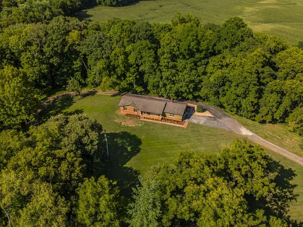 132 Kinneys School Rd, Springfield, TN 37172