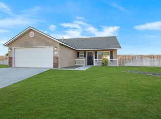 5508 Marbella Ln, Pasco, WA 99301