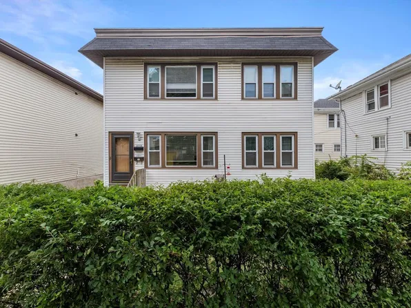 3011 S Hanson AVENUE #3011A, Milwaukee, WI 53207