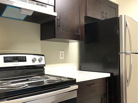 4th image of 4004 Nestle Oaks Pl APT 204
