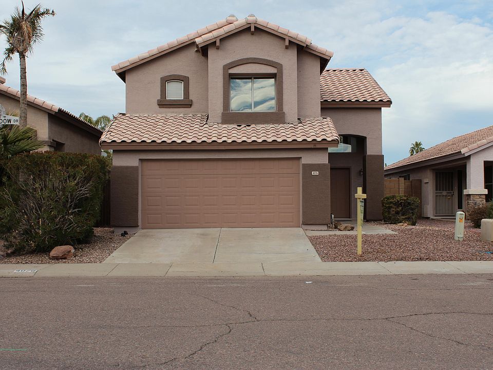 1st image of 4076 E Meadow Dr