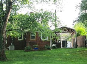 4th image of 339 Sewanee Ave