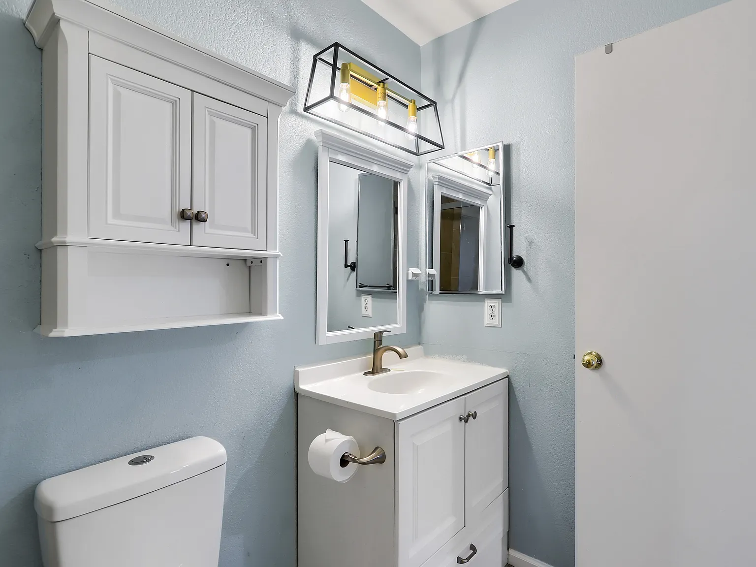 3 bed, 1400 sqft, $2,600 — Photo 4