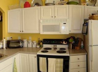 404 Aberdeen Dr, Chapel Hill, NC 27516