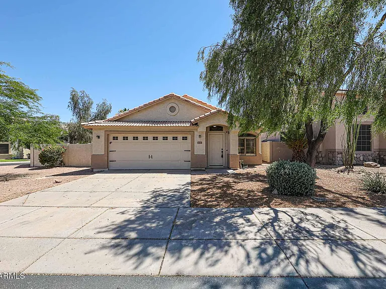 4047 E Jojoba Rd — Photo 3