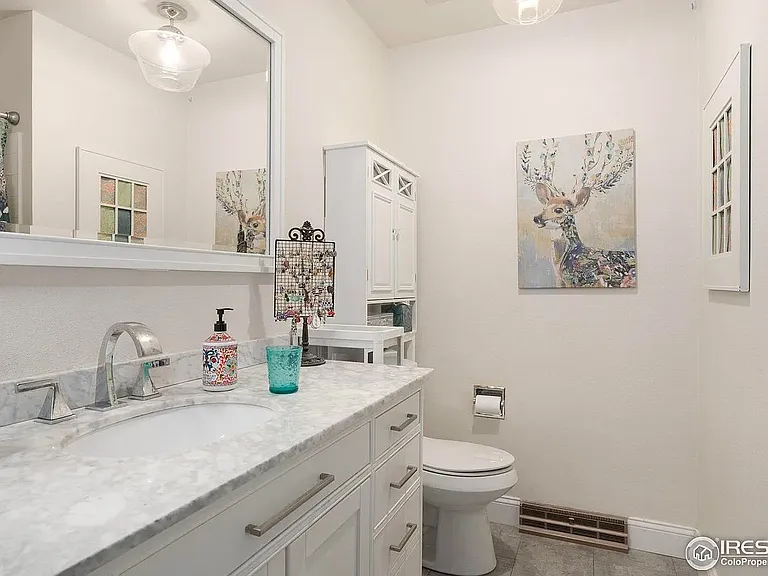 1112 Kirkwood Dr #1 — Photo 10