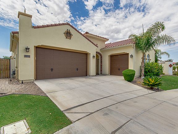 3rd image of 2391 W Aster Pl