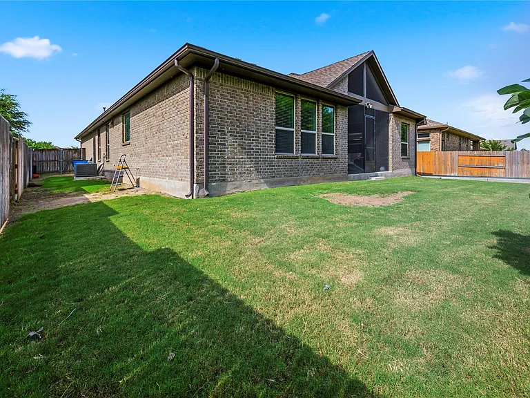 3013 Chalice Well Dr — Photo 37