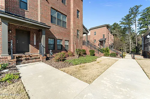 12 Brownstone Ln Photo 1