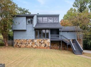 973 Coach House Dr, Tucker, GA 30084