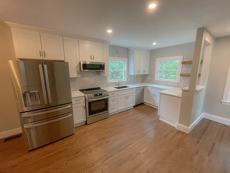 1201 Bethel Rd — Photo 2