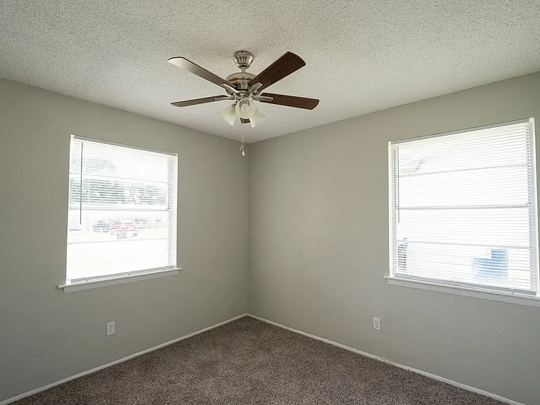 3057 Dogwood Dr — Photo 10