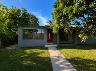 845 NW 144th St, Miami, FL 33168