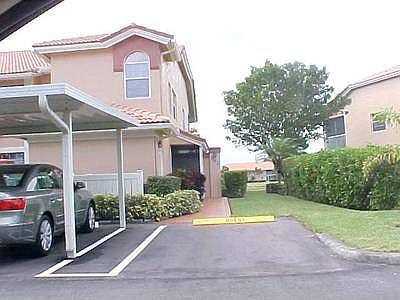 1st image of 9601 Shadybrook Dr APT 202