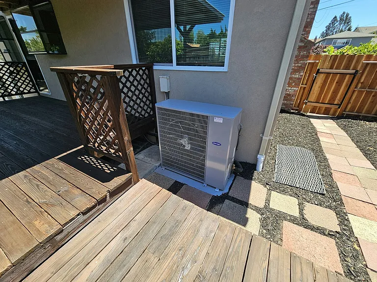 3152 Huntington Ct — Photo 17