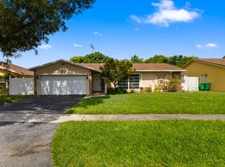 3750 NW 73rd Avenue, Lauderhill, FL 33319