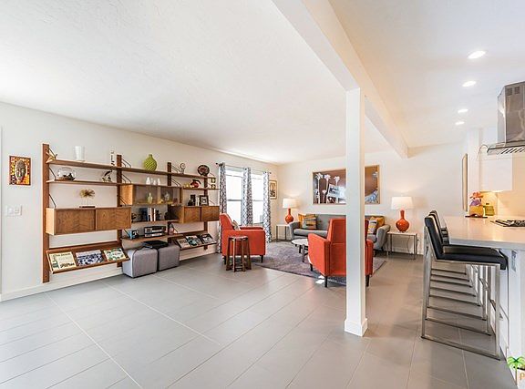 3rd image of 3099 N Greg Cir