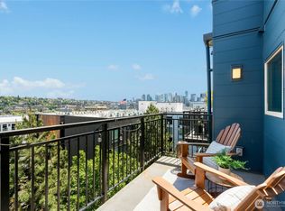 Nautica, Seattle, WA 98109