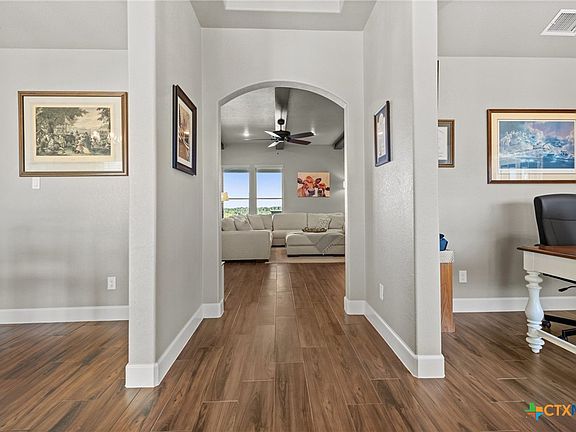 5th image of 2708 Sun Point Cir