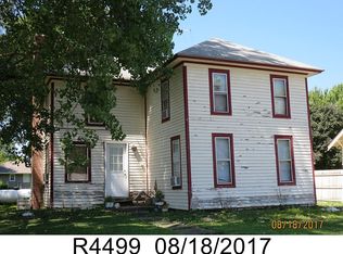 113 N Main St, Riley, KS 66531