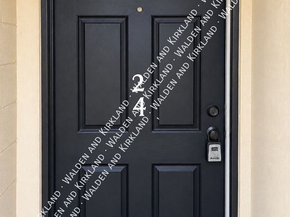 1522 W Oakridge Dr Unit 24