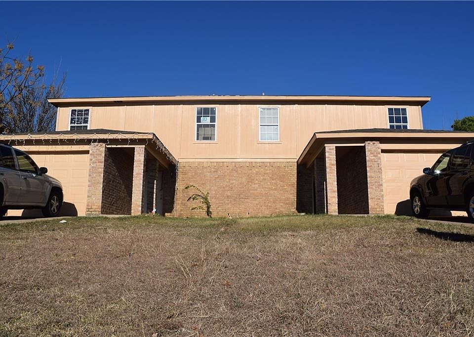 1st image of 848 NW Summercrest Blvd