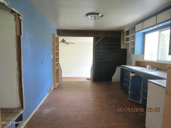 3rd image of 12639 South Ave