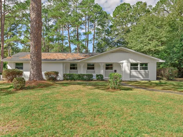 1401 Tonawanda Dr, Dothan, AL 36303