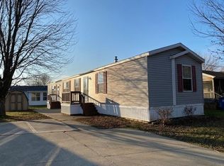 117 Northwood Dr, Greenwood, IN 46143