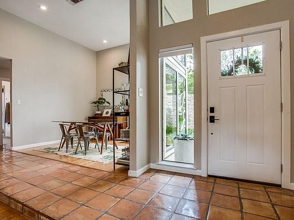 2nd image of 7118 Echo Bluff Dr