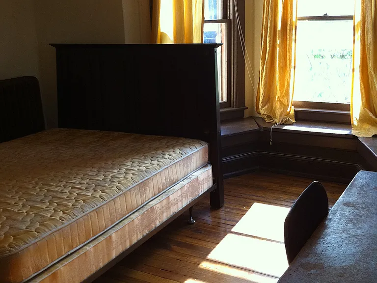 Rooms for Rent in Central Collegetown at 301 Dryden — Photo 14