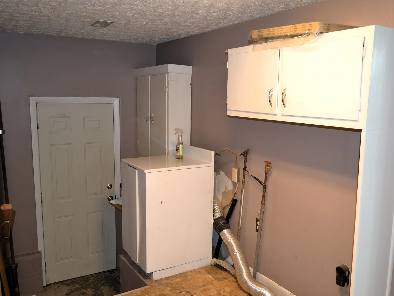 2 bed, 1000 sqft, $1,500 — Photo 3