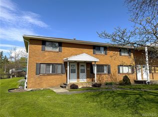 221 Greenmeadow Dr, Buffalo, NY 14224