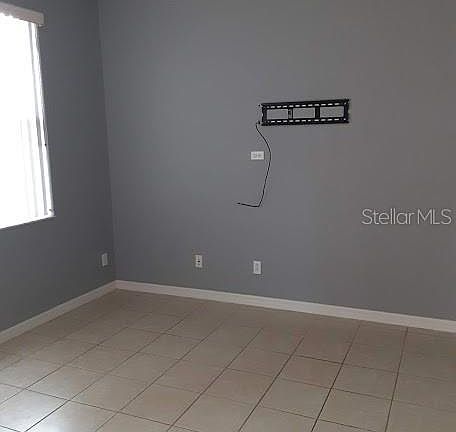 3rd image of 2715 Bushman Dr