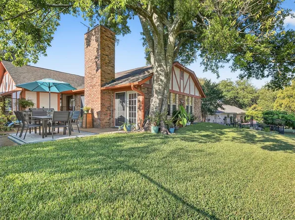 6236 Tezcuco Ct, Granbury, TX 76049