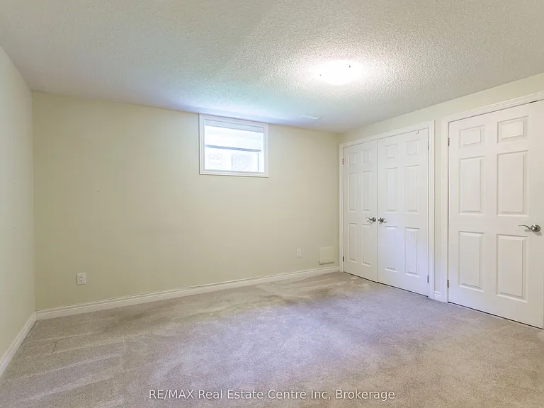 79 Woodland Glen Dr — Photo 15