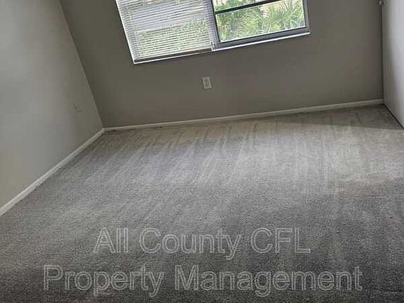 4th image of 6024 Amberly Ave #F-59