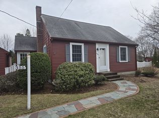 355 South St, Reading, MA 01867