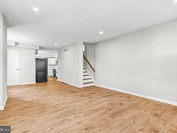 4th image of 234 S 5th St