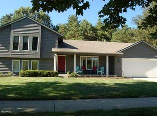 3763 Senna Dr NE, Rockford, MI 49341