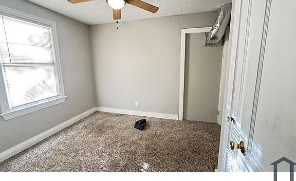 4th image of 8929 6th Ave