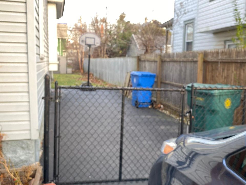 2nd image of 196 Depew St
