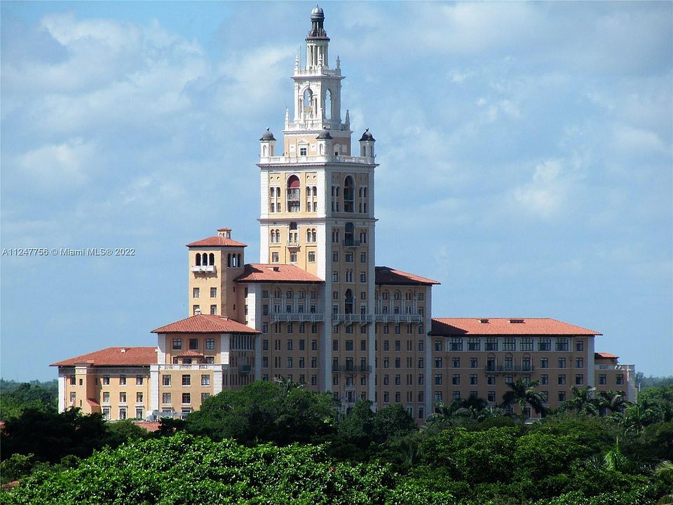 1st image of 700 Biltmore Way APT 805