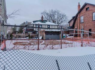 291 Indian Rd, Toronto, ON M6R2X5